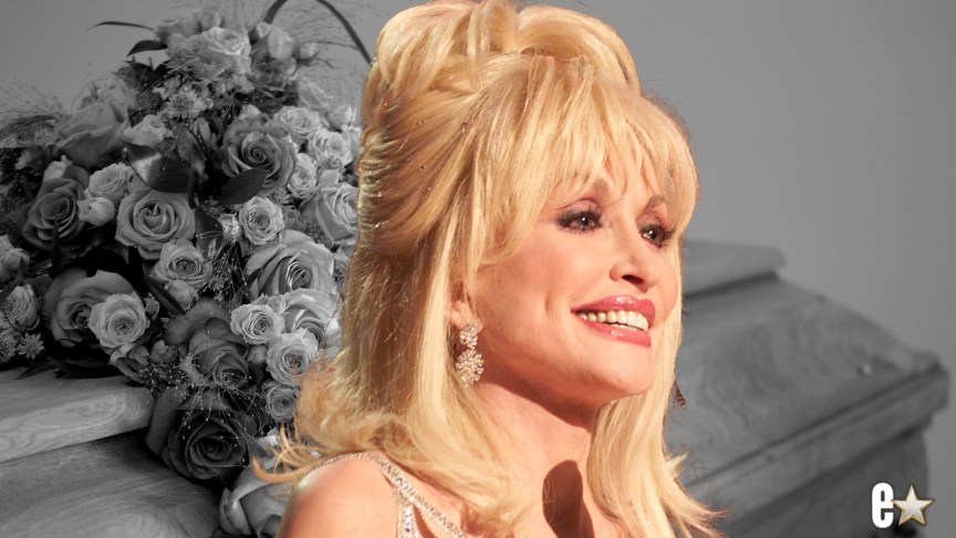 Dolly Parton smiling