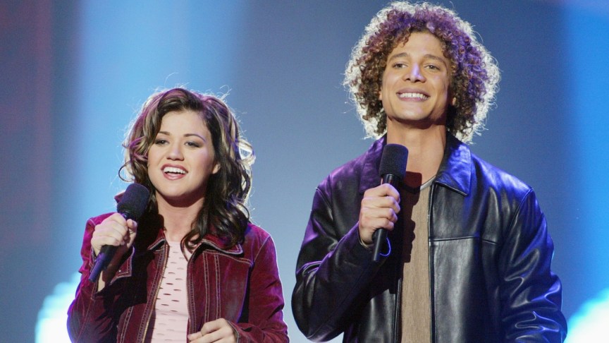 Kelly Clarkson and Justin Guarini
