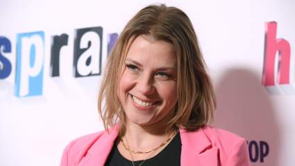 Jodie Sweetin Reveals Important Lesson She’s Learned from 4 Marriages