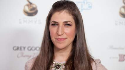 Which ‘Big Bang Theory’ Stars Is Mayim Bialik Still Close To? She Breaks Her Silence