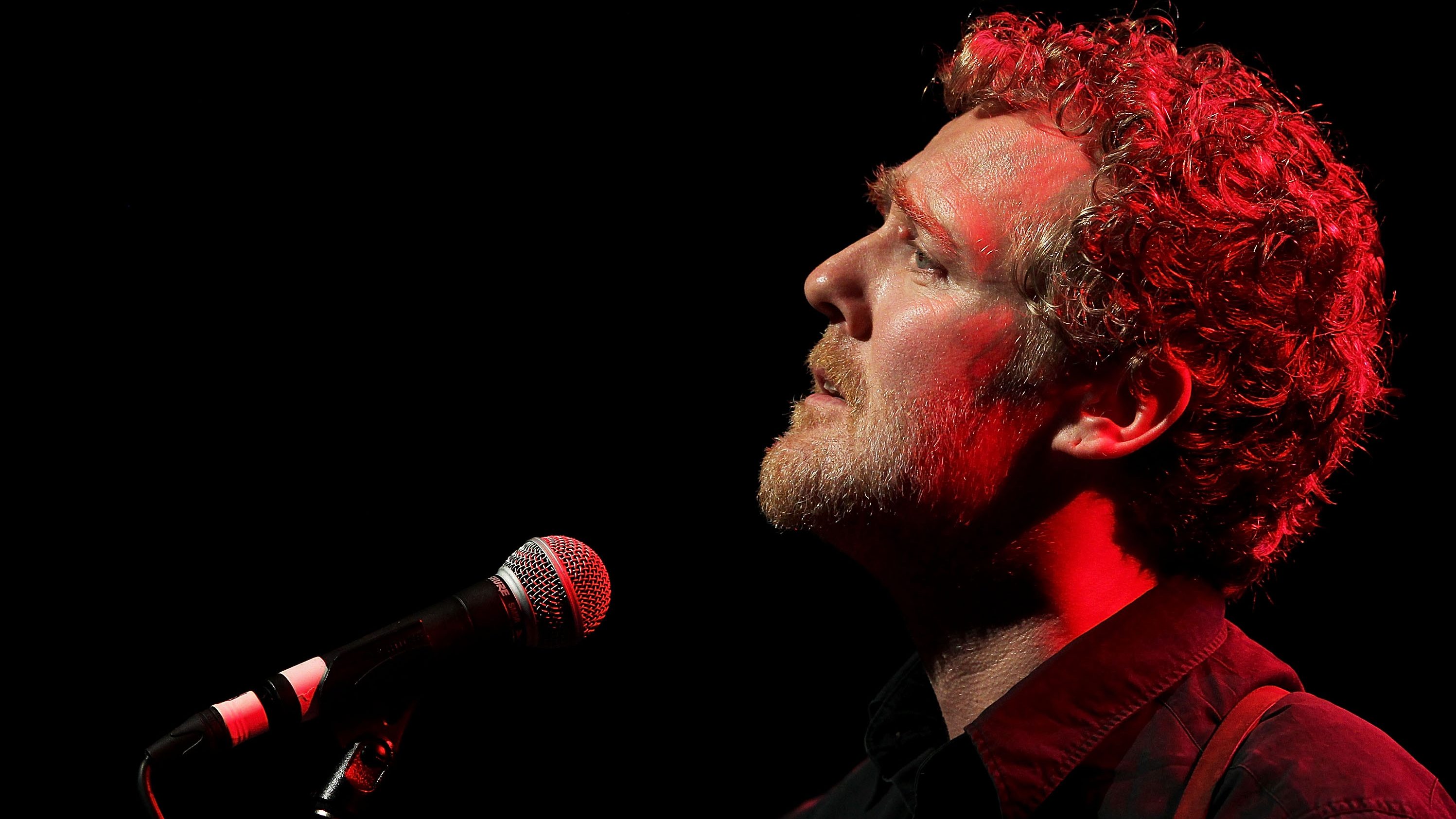 Celebrities & Musicians Attend Glen Hansard's Funeral