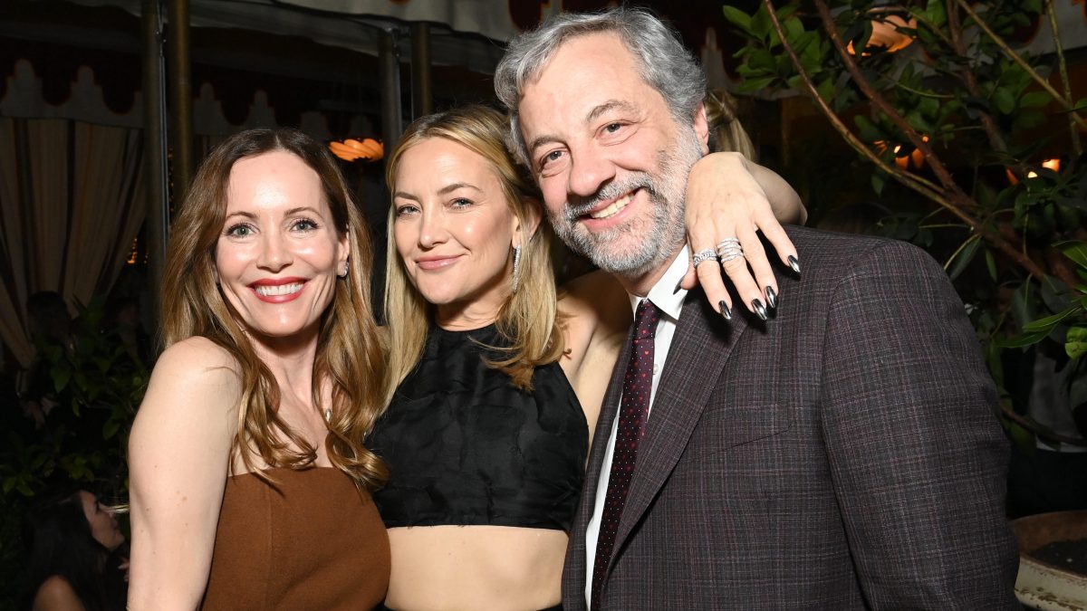 Leslie Mann, Kate Hudson, and Judd Apatow posing and smiling at the camera. 