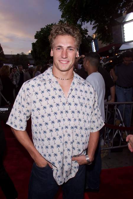 Andrew Walker at the premiere of "Jay and Silent Bob Strike Back" (2001)