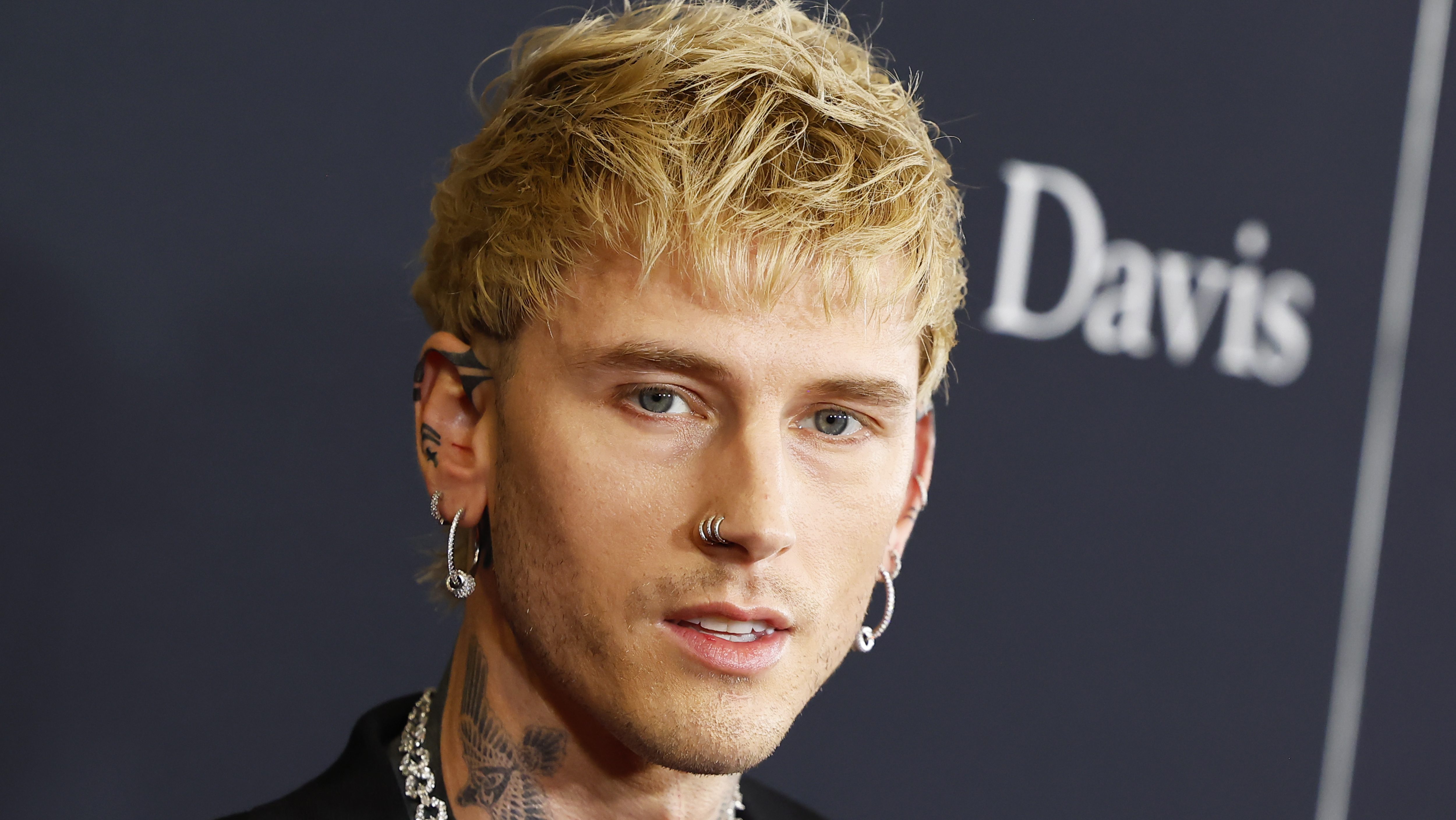 Machine Gun Kelly Clive Davis