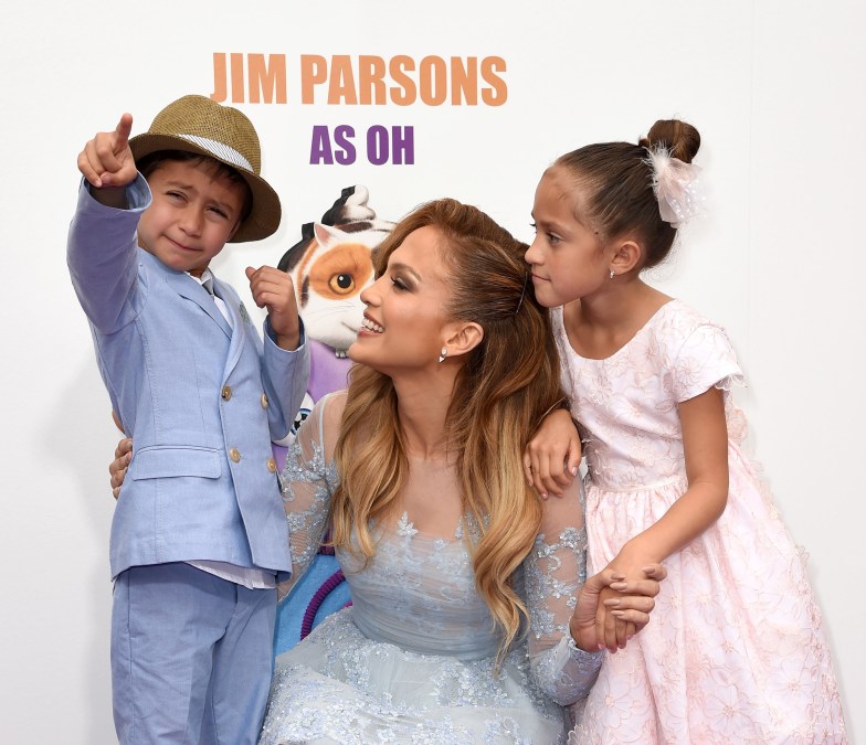 Jennifer Lopez with her kids in 2015.