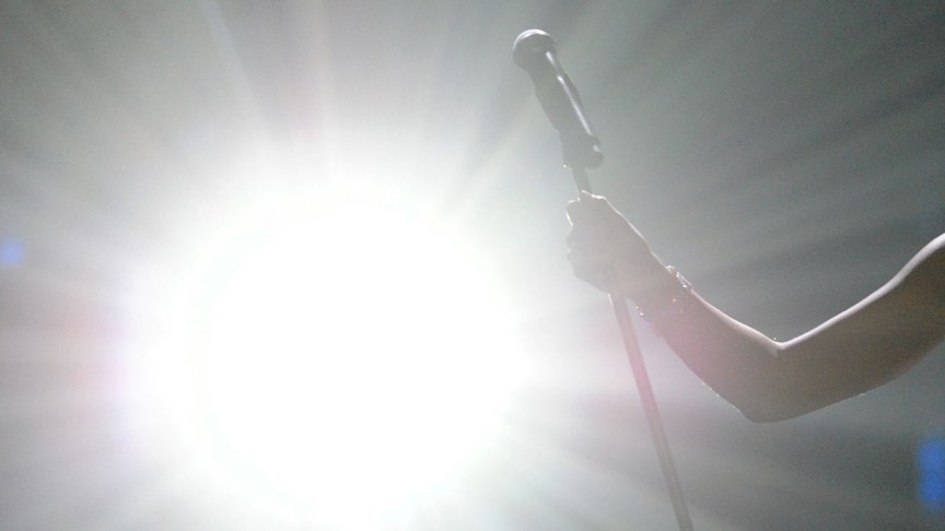Microphone with light