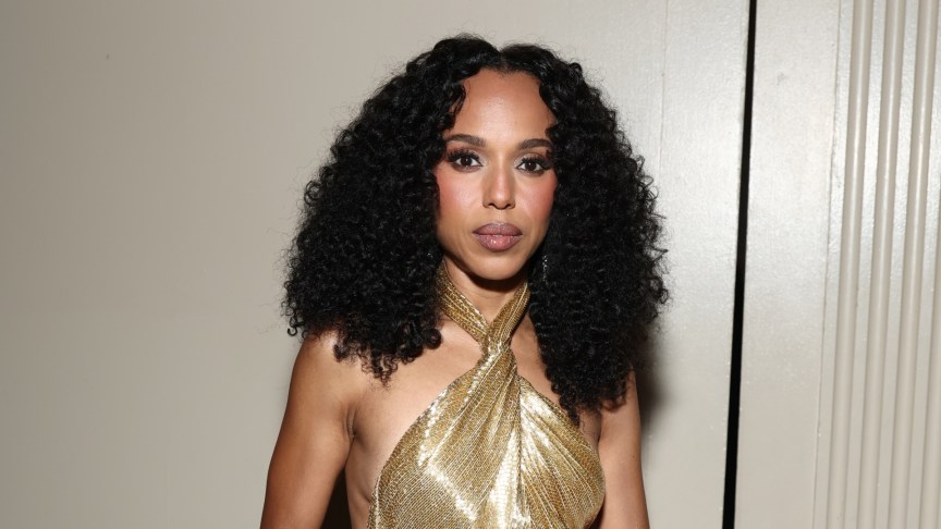 Kerry Washington poses at an event