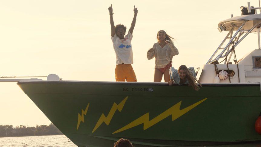 Outer Banks is one of the binge-worthy shows to watch before summer ends