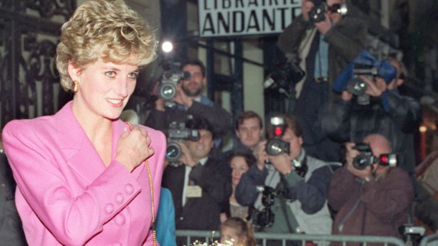 14 November 1992 of Princess Diana leaving the first anti-AIDS bookshop in Paris.