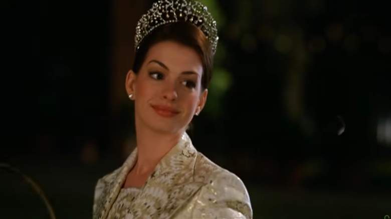 Anne Hathaway in Princess Diaries 2