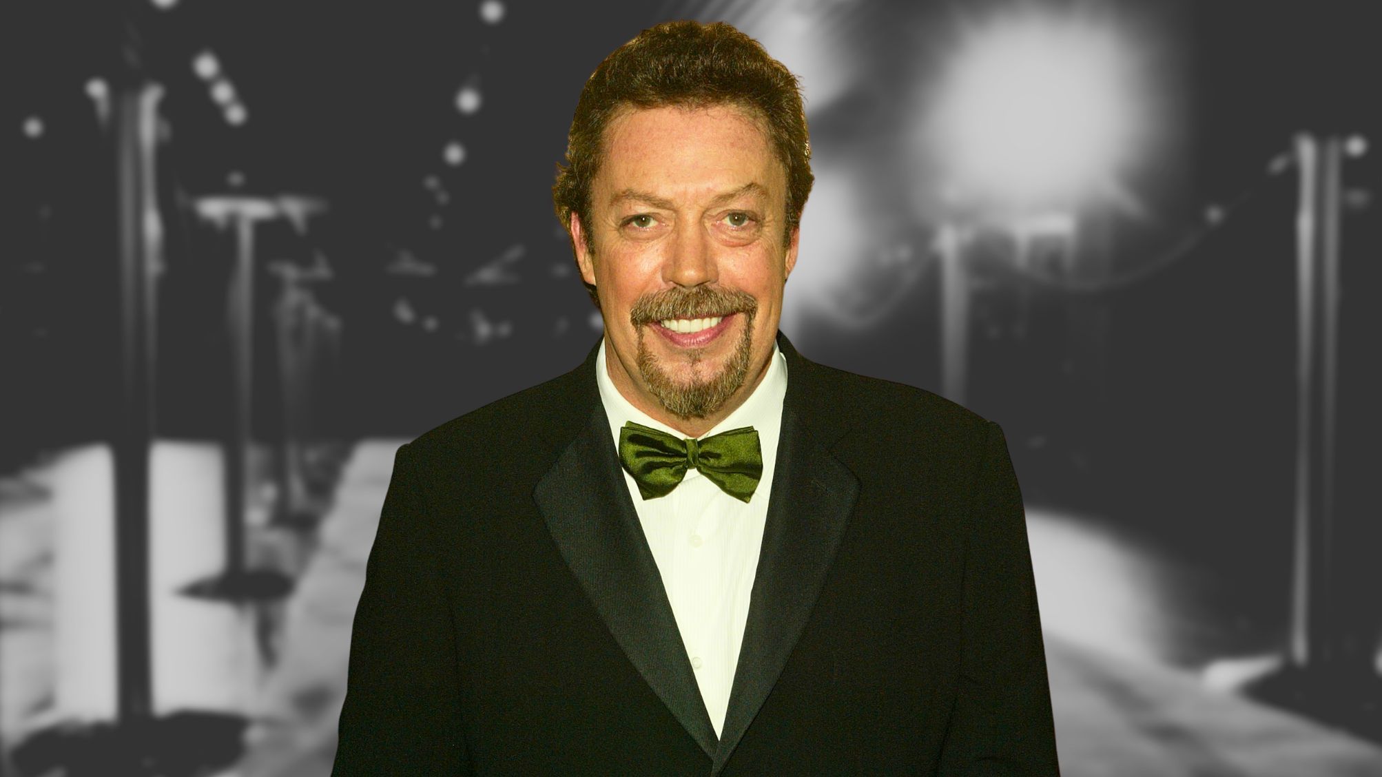 tim-curry-revealed-he-despised-fame-before-his-passing