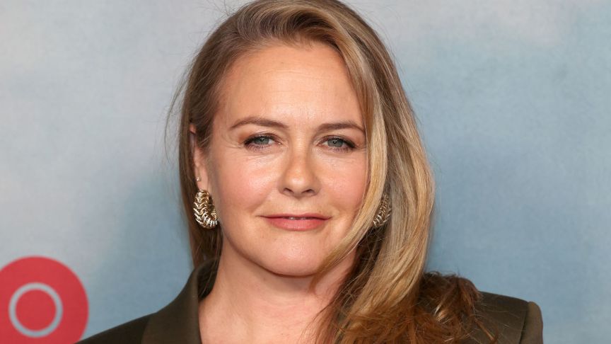 Alicia Silverstone