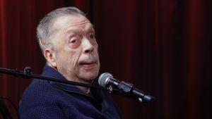 Tim Curry