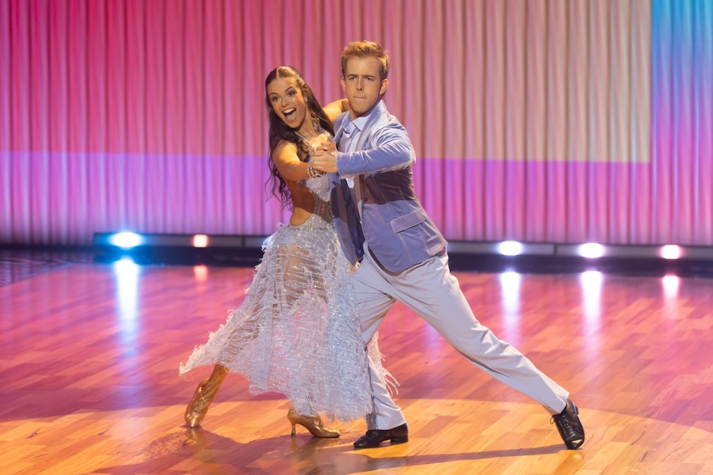 Nina Mayster, Jay Wyson