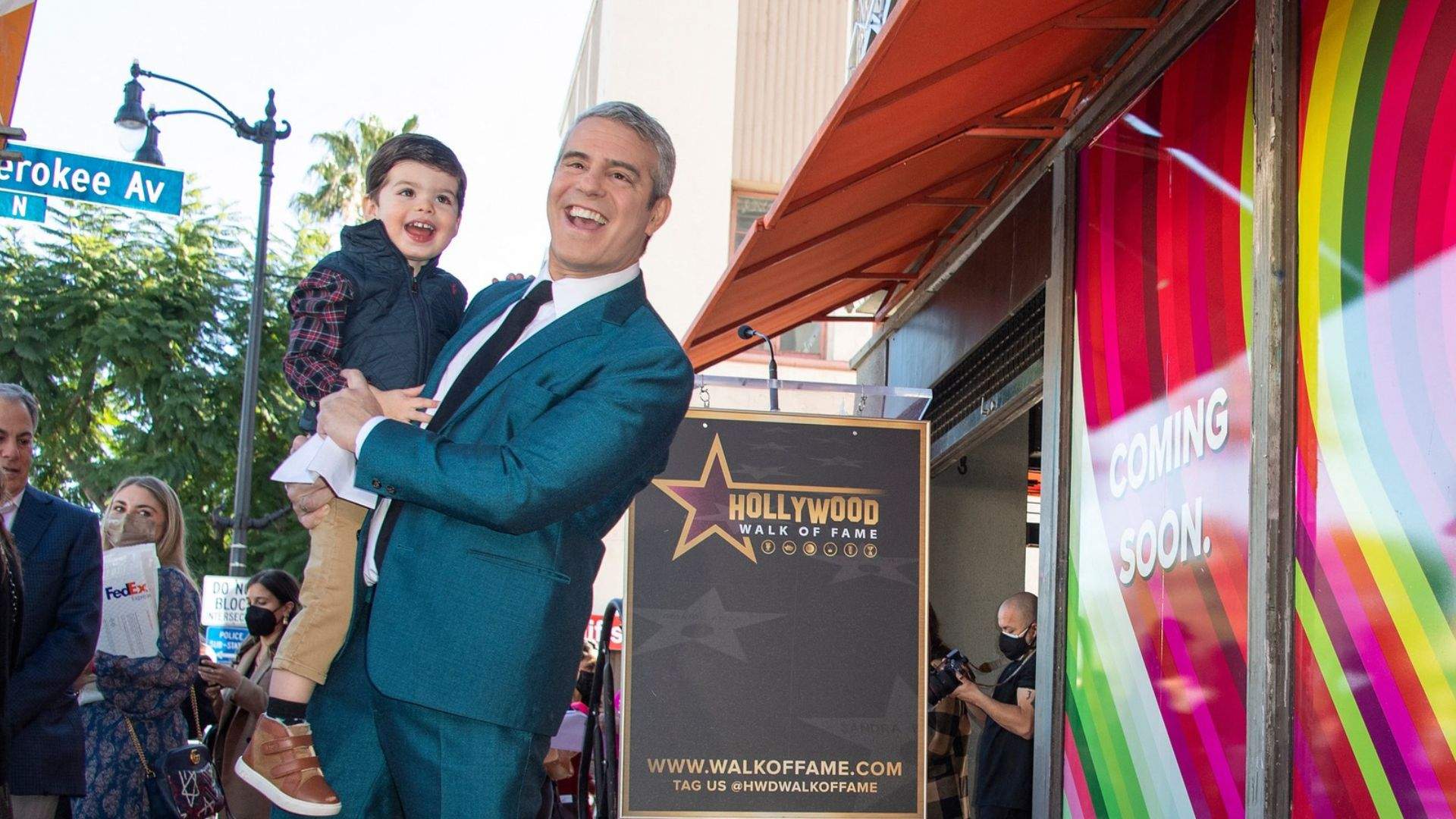 Veja quanto Andy Cohen paga para sua babá