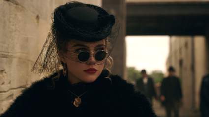 Netflix Reveals Mysterious First Look at Florence Pugh in New Series Based on Classic Novel