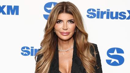 Teresa Giudice, 54, Gives Rare Look at Herself Without Makeup Before Glam Transformation