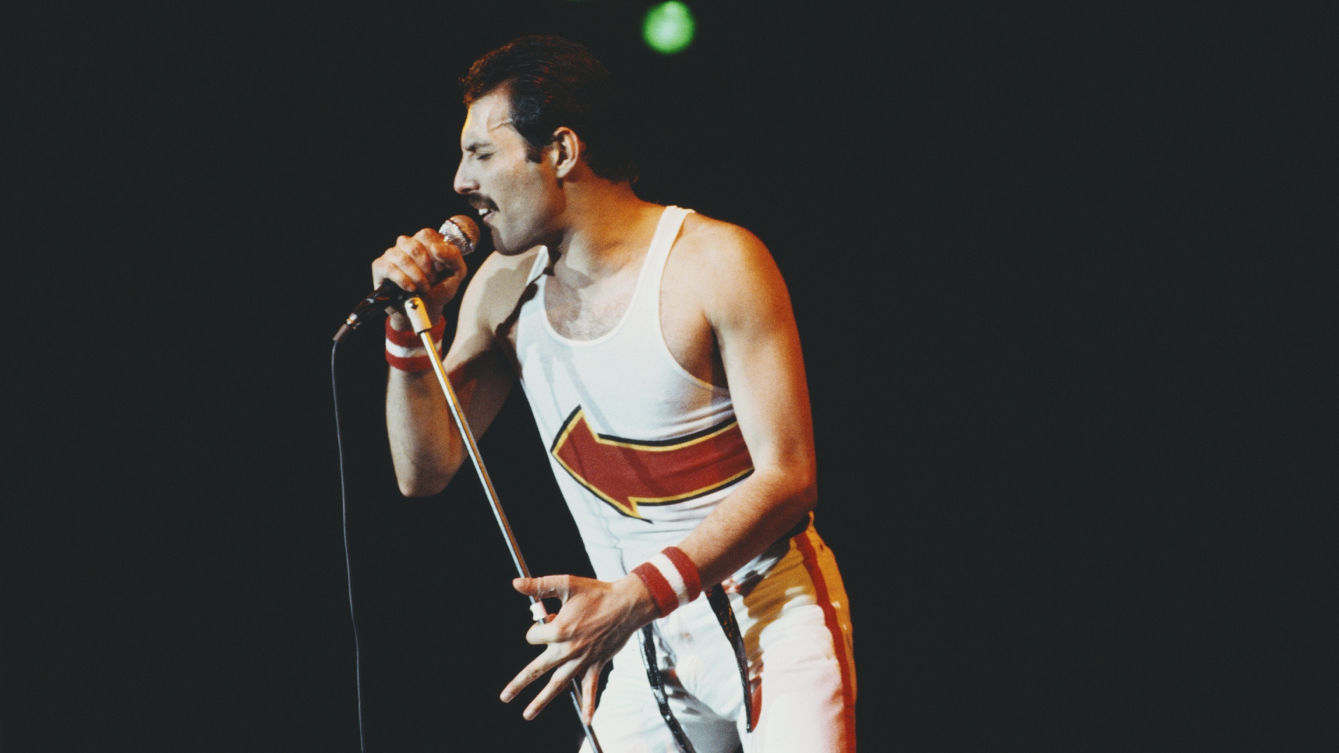 Freddie Mercury's Closest Friend, Mary Austin, Reflects on His Final Words, 34 Years After His Passing