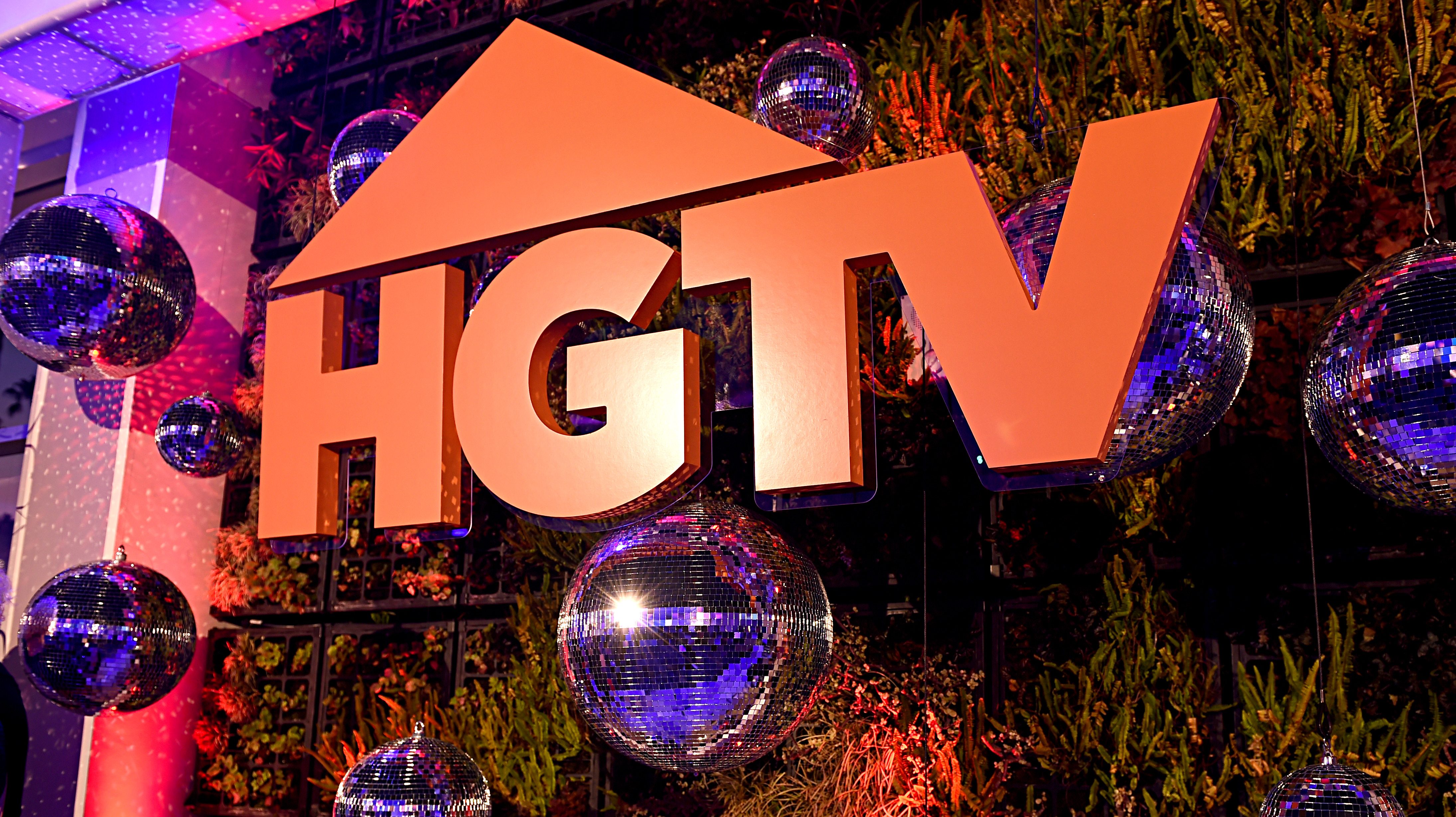 HGTV Stars Pitch Spinoff Idea as Nostalgia Makes a Comeback: 'Everything Comes Back Around"