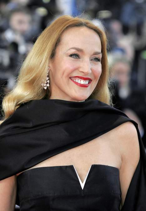 Jerry Hall arrives at an event in 2004