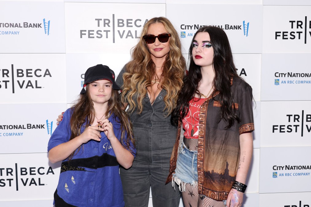 Drea de Matteo and her two kids