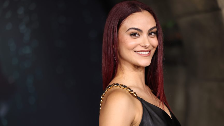 Camila Mendes.