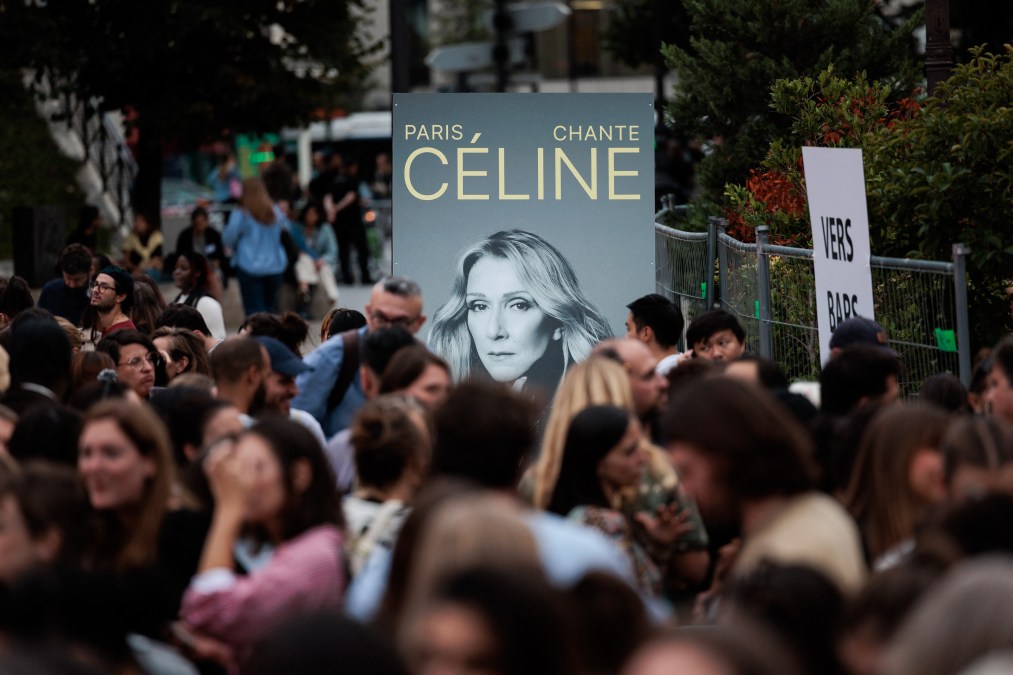 Participants take part in a massive karaoke event dedicated to Celine Dion