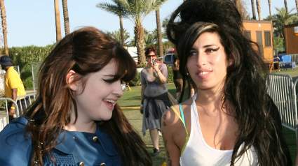 Kelly Osbourne Remembers Amy Winehouse With Amazing Throwback Photos on Late Star’s 43rd Birthday
