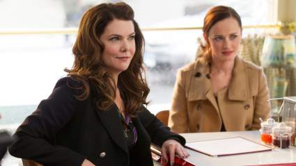 ‘Gilmore Girls’: Lauren Graham Addresses the Most Hated Season of the Show