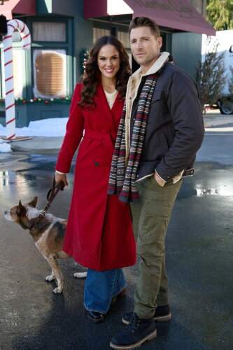 Erin Cahill and Andrew Walker in 'Christmas in Blue Dog Valley' from Hallmark