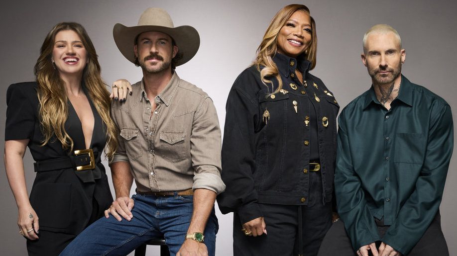 Kelly Clarkson, Riley Green, Queen Latifah, Adam Levine