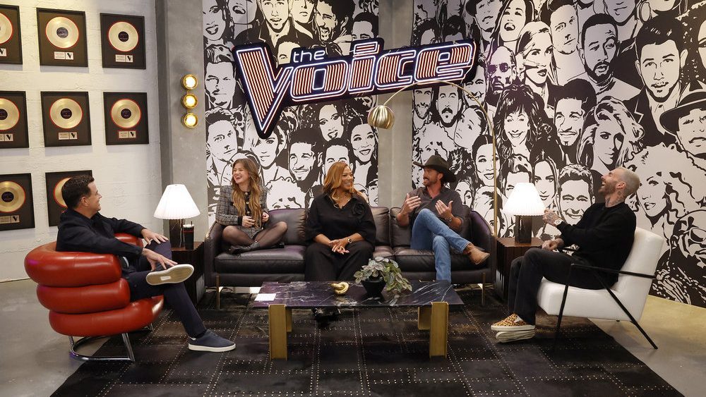 Carson Daly, Kelly Clarkson, Queen Latifah, Riley Green, Adam Levine