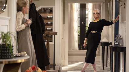 Where & When to Watch Jamie Lee Curtis’ New Comedy ‘Newlyweds’