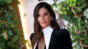 Sandra Bullock poses on the red carpet