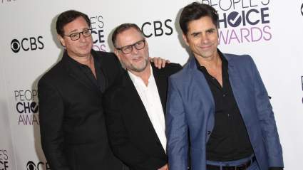 ‘Full House’ Cast Joke About Bob Saget & How They Keep His Memory Alive