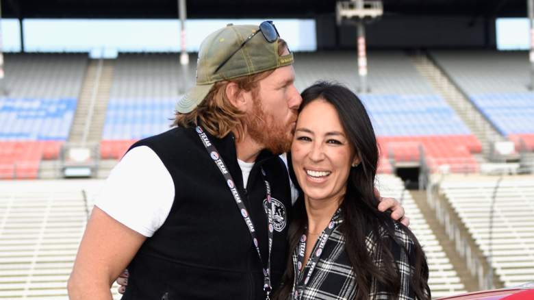 Chip and Joanna Gaines embrace for a photo