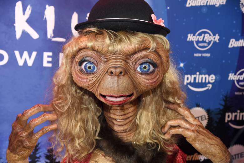 Heidi Klum as a lady E.T. for Halloween 2024