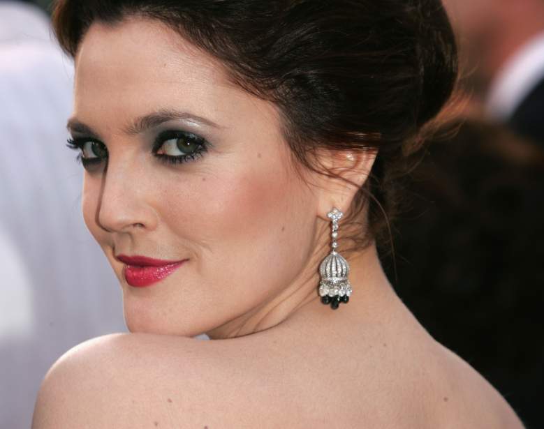 Drew Barrymore at the 77th Annual Academy Awards on February 27, 2005.