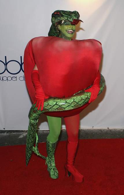 Heidi Klum 2006 Halloween costume