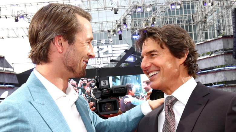 Glen Powell and Tom Cruise on the red carpet for "Top Gun: Maverick"