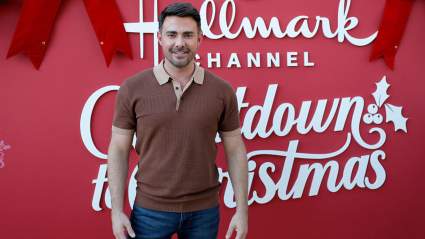 Jonathan Bennett Celebrates ‘My Hallmark Hunk’ In Touching Cruise Moment