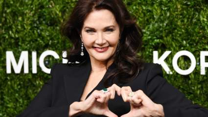 ‘70s Screen Icon & Former ‘Wonder Woman’ Star Lynda Carter, 75, Makes Rare Red Carpet Appearance