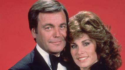 Stephanie Powers Shares What Her Relationship With ‘Hart to Hart’ Co-Star Robert Wagner Is Like Now