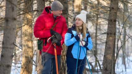 Settle In for a Cozy Day of 12 Hallmark Holiday Movies Tomorrow — Oct. 22