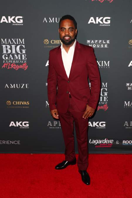 Todd Tucker on the red carpet