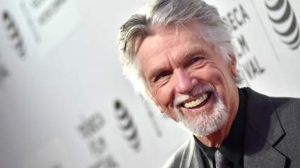 Tom Skerritt’s Granddaughter Shares Never-Seen Photos in Heartbreaking Tribute: ‘His Spirit Slowly Left His Body’