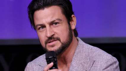 Tyler Hynes Gifts Fans With the Coolest Way to Watch His New Christmas Movie